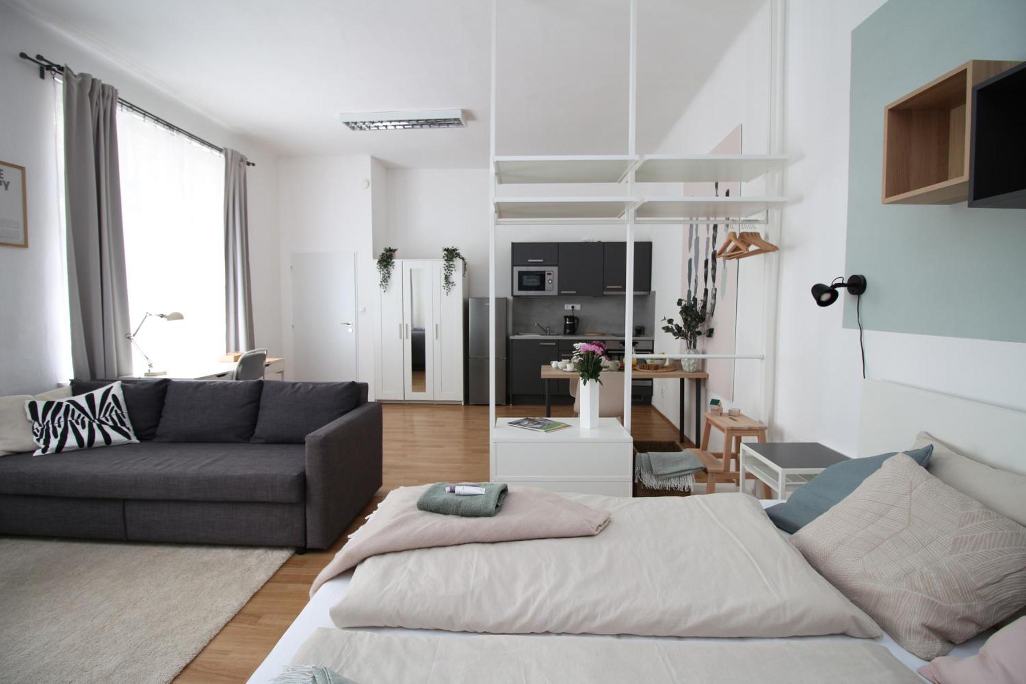 7 Nights Apartments Dominikanske N. برنو المظهر الخارجي الصورة