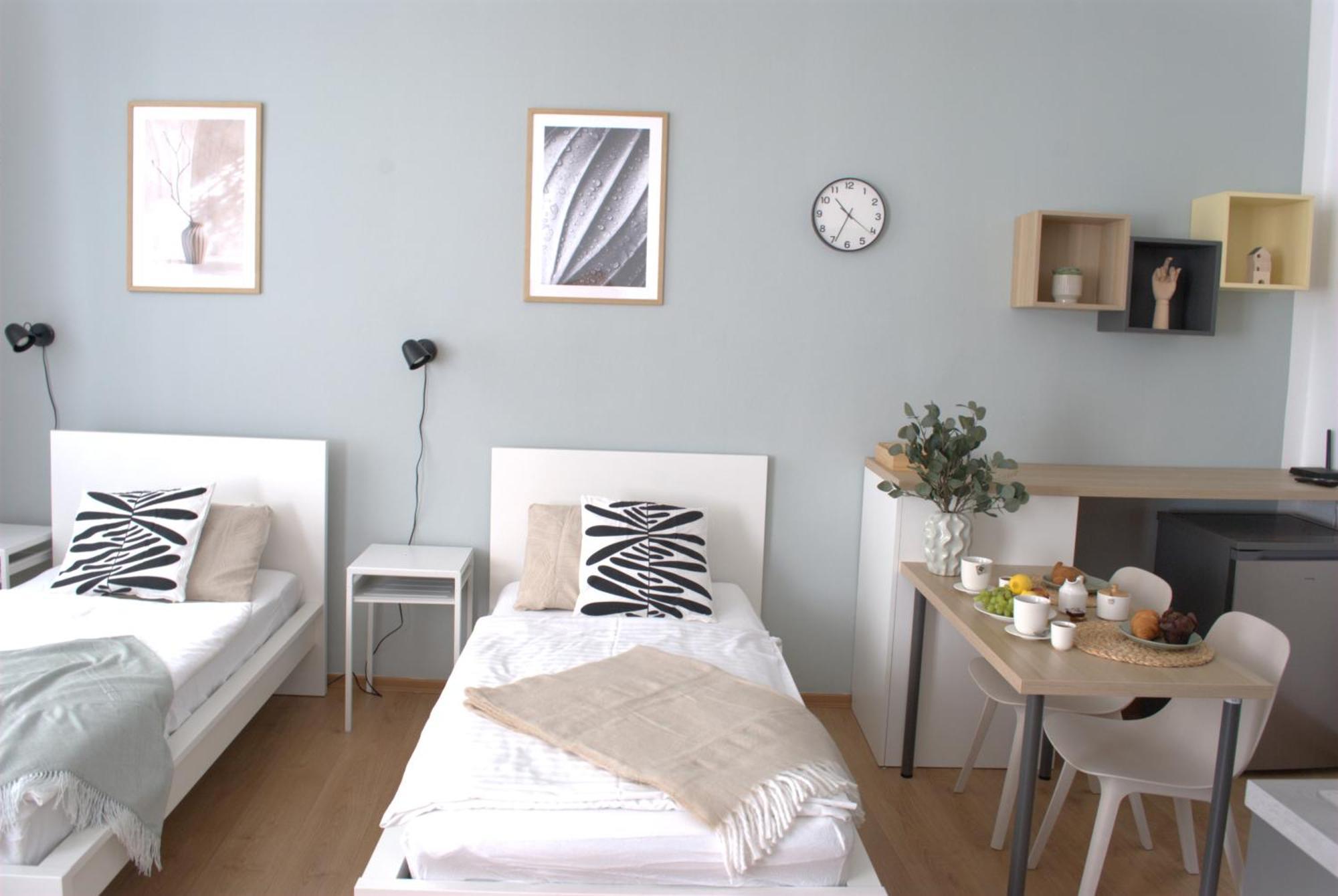 7 Nights Apartments Dominikanske N. برنو المظهر الخارجي الصورة