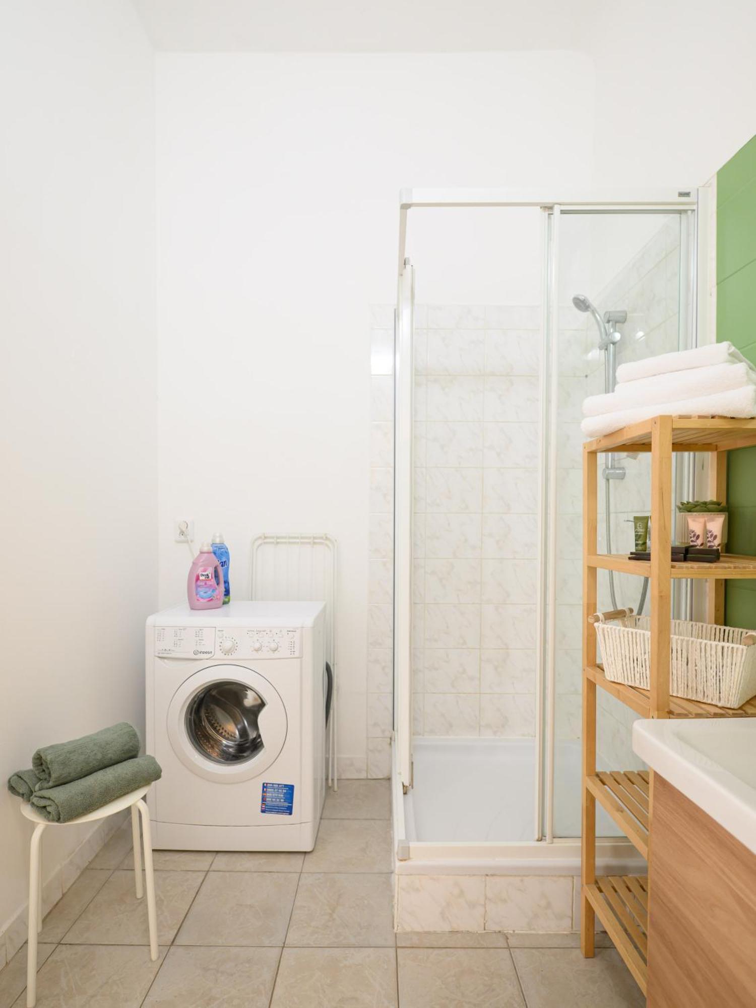 7 Nights Apartments Dominikanske N. برنو المظهر الخارجي الصورة